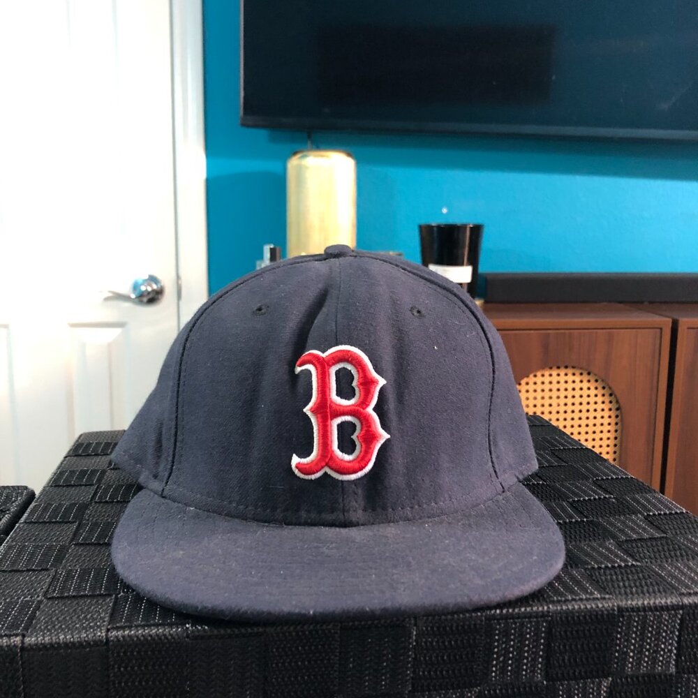 Boston Red Sox New Era 59FIFTY Fitted Hat 7 5/8 MLB Authentic On-Field Navy Red